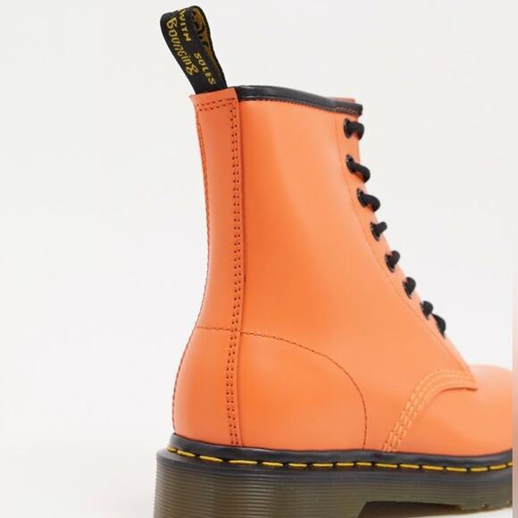 Dr. Martens Delaney T Lamper Pumpkin Orange Lace Up Boots 20669804 with Zip - Picture 4 of 6